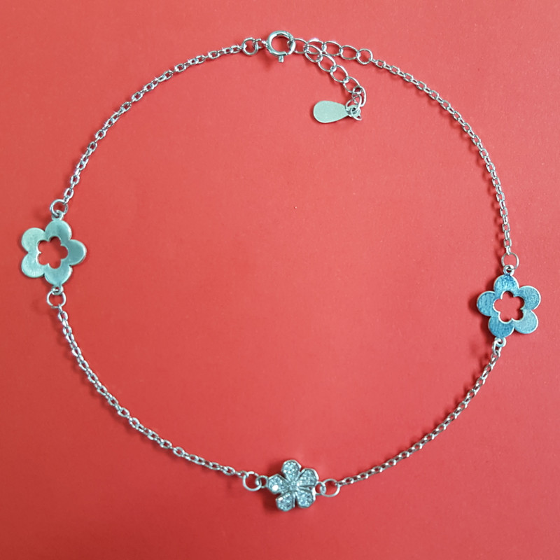 پابند نقره زنانه مدل گل نگین دار