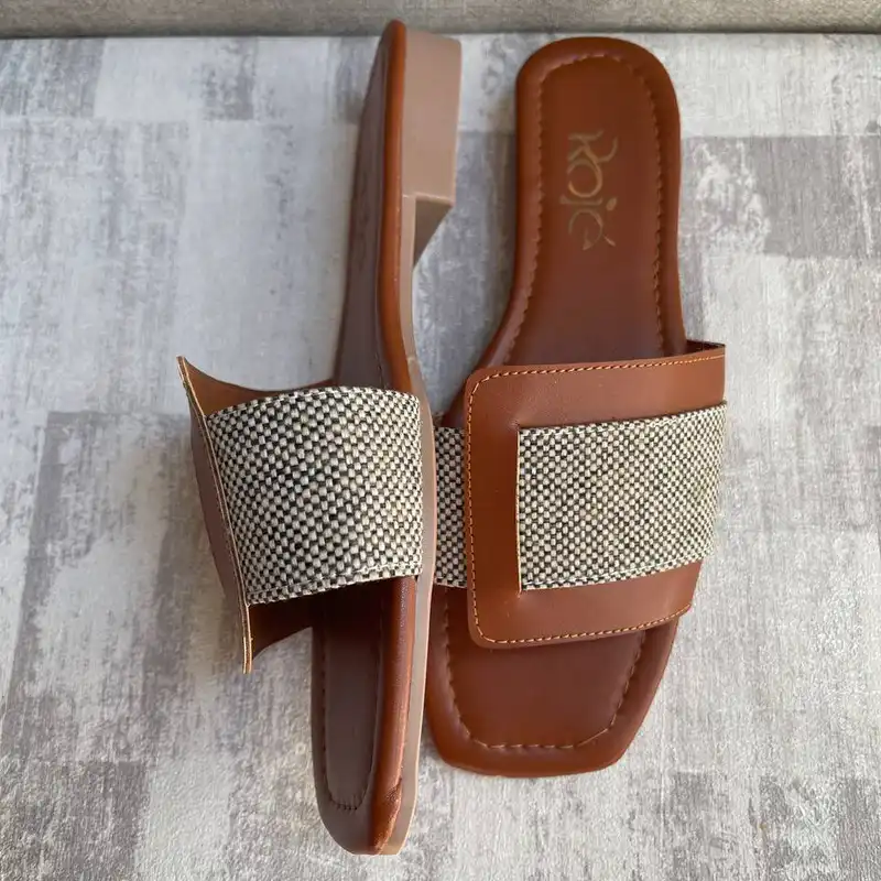 صندل زنانه کد 44