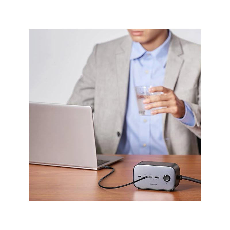 چند راهی برق یوگرین مدل CD270 کد 60167