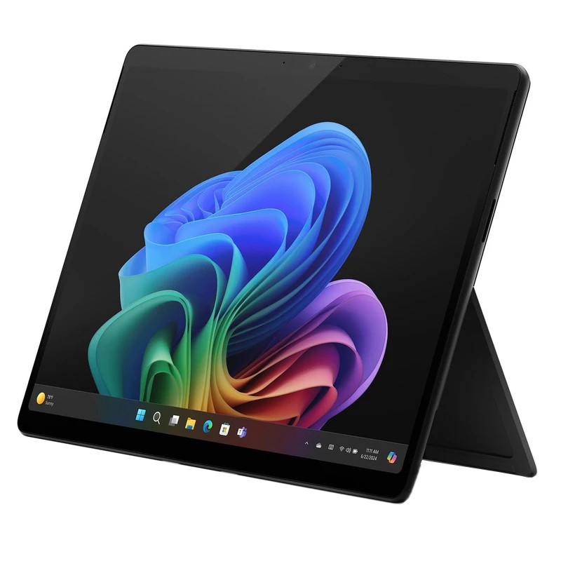 تبلت 13 اینچی مایکروسافت مدل Surface Pro 11-Snapdragon X Elite OLED ظرفیت 512 گیگابایت و رم 16 گیگابایت به همراه کیبورد Surface Pro Copilot