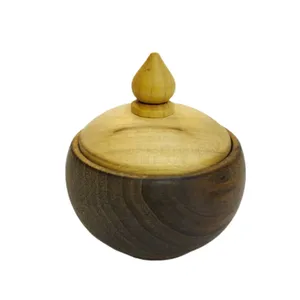 قندان چوبی مدل خراطی