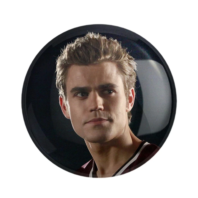 مگنت خندالو مدل استفان سالواتوره خاطرات یک خون آشام The Vampire Diaries  کد 20282