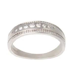 انگشتر نقره زنانه مدل رادیوم کد AWR_815