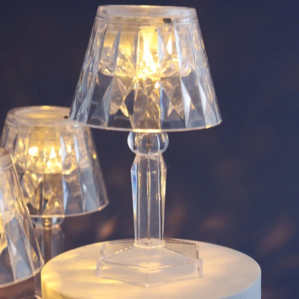 عکس شماره 14 : چراغ رومیزی مدل دیاموند diamond