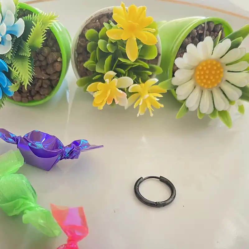 پیرسینگ گوش مدل حلقه ای