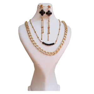 نیم ست زنانه کد av1