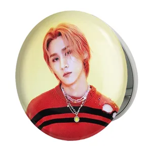 آینه جیبی خندالو طرح آی ام گروه مانستا اکس MONSTA X مدل تاشو کد 21119 