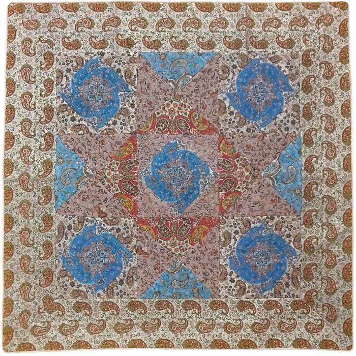رومیزی ترمه طرح چهل تکه کد TRM145