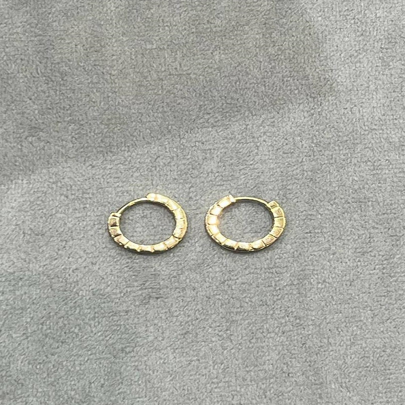 گوشواره حلقه ای طلا 18 عیار زنانه الی گالری مدل خط دار - 3