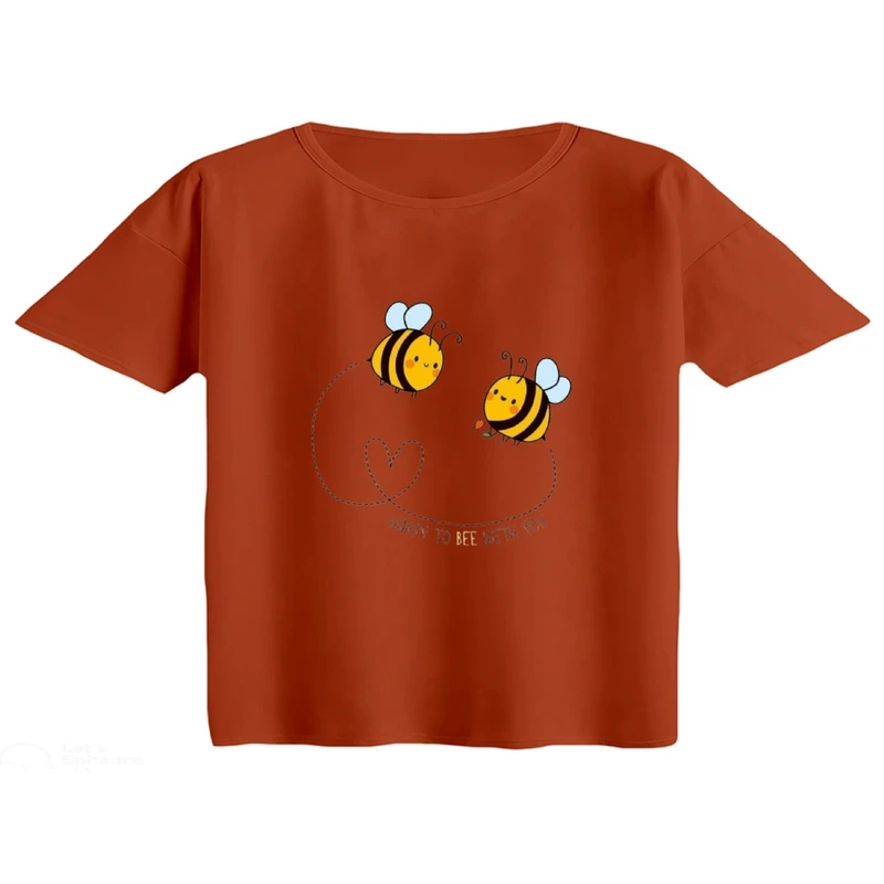 کراپ تی‌شرت آستین کوتاه زنانه مدل زنبور های عاشق