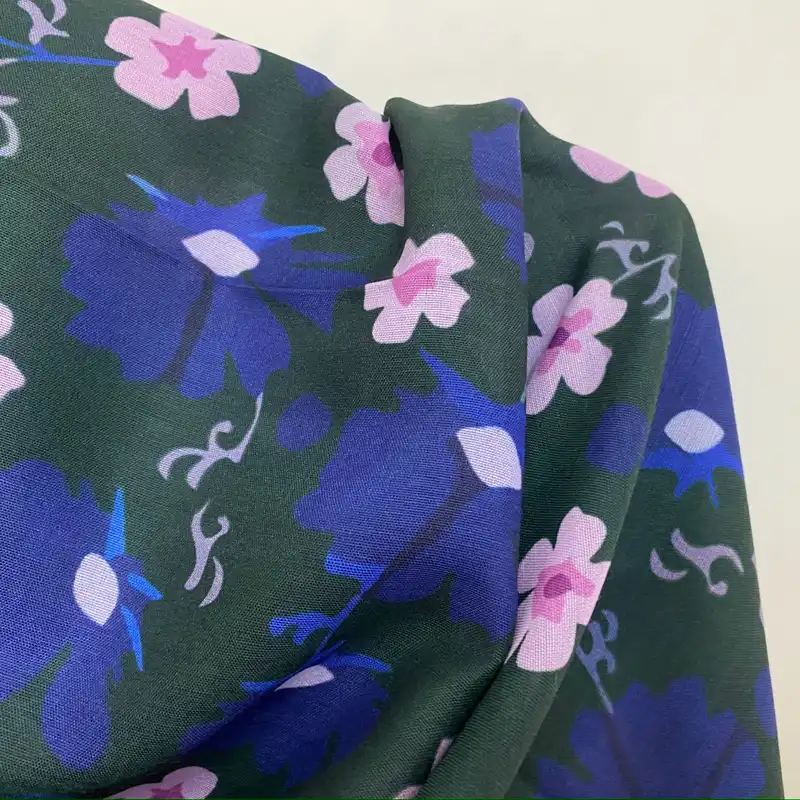 روسری زنانه مدل نخ اسپان منگوله دار کد 1632