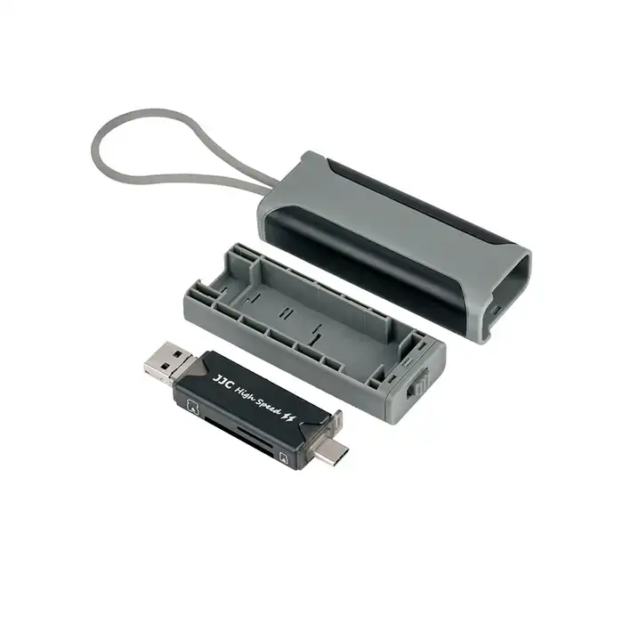 کارت خوان جی جی سی مدل MCR-STM5 GB به همراه کیت محافظ کارت حافظه