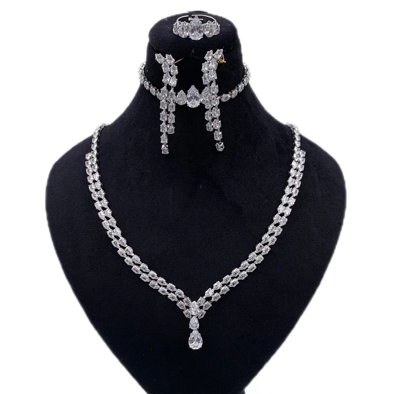 نیم ست زنانه مدل جواهری کد KYSER015