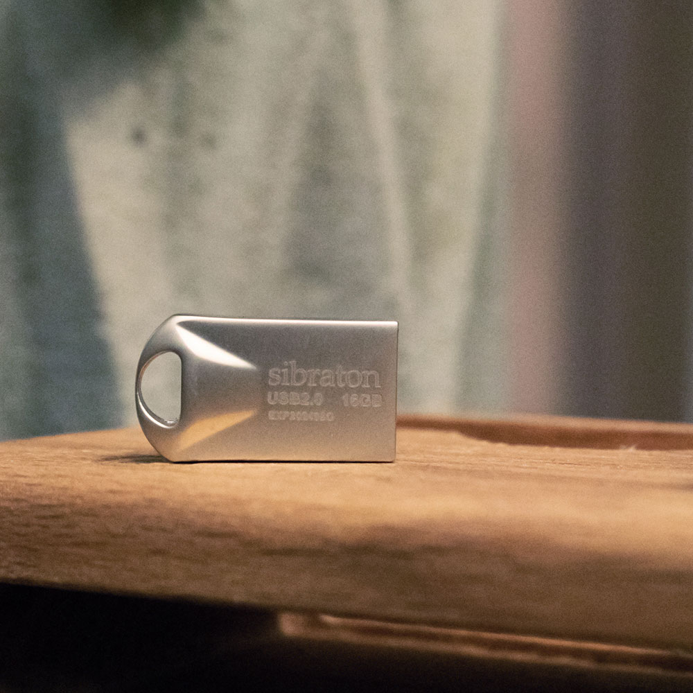 فلش مموری سیبراتون مدل SF2425 ظرفیت 32 گیگابایت