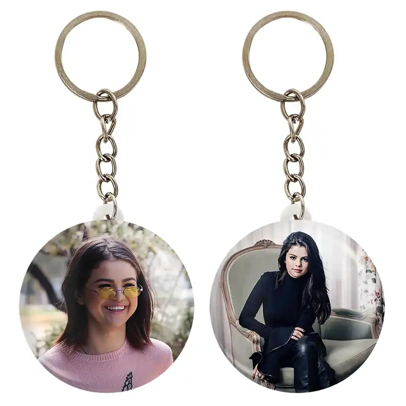 جاکلیدی خندالو مدل سلنا گومز Selena Gomez کد 1920719215 مجموعه 2 عددی