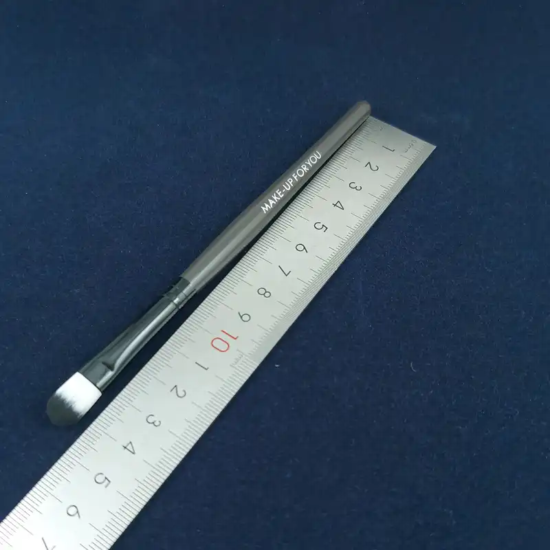 برس آرایشی میکاپ فوریو مدل PRO3