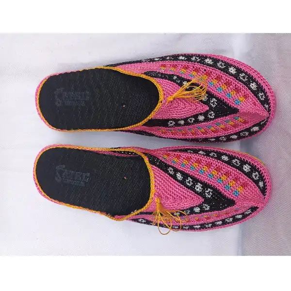 گیوه زنانه مدل رو فرشی