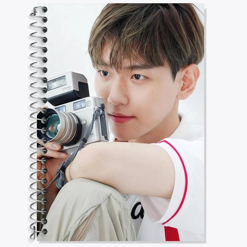 دفتر لغت 50 برگ خندالو مدل بکهیون گروه اکسو EXO کد 16852