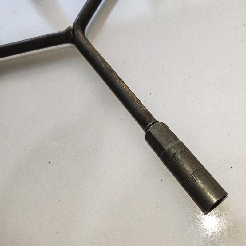 آچار بکس سه پر مدل -m12-M10-M8 سایز 8، 10، 12 میلی متر