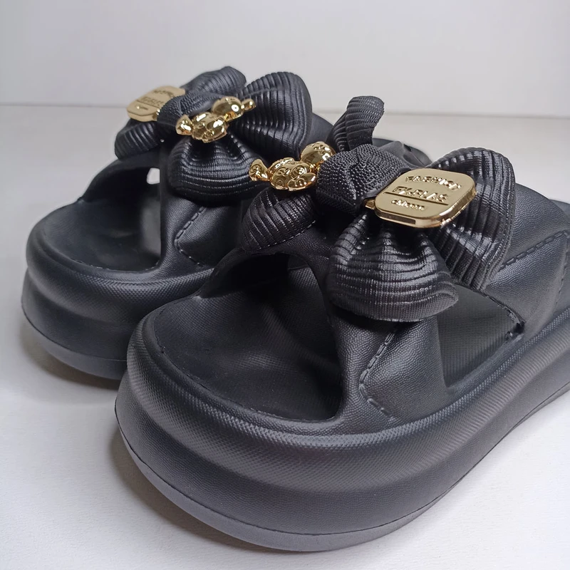 عکس شماره 4 : دمپایی زنانه پاپا مدل آیسان کد 1659-bk