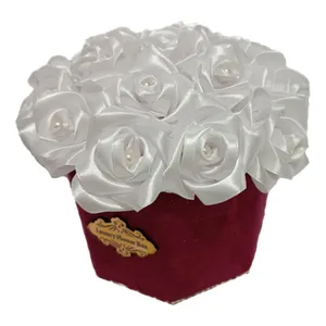 باکس گل مصنوعی کد 8982