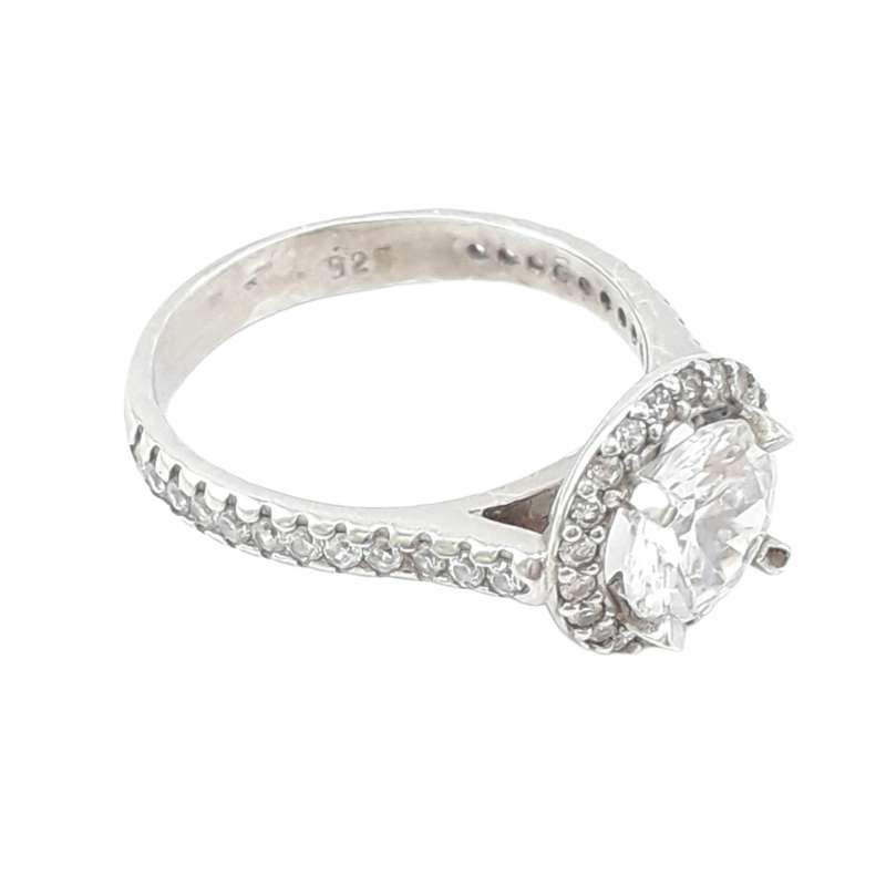 انگشتر نقره زنانه مدل دورسنگ