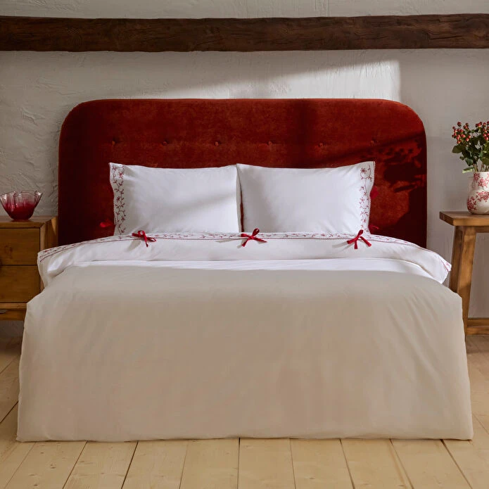 سرویس روتختی 2 نفر 4 تکه کاراجا هوم مدل Calia