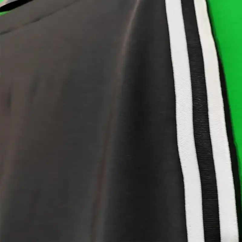 شلوار ورزشی زنانه شین مدل 200416