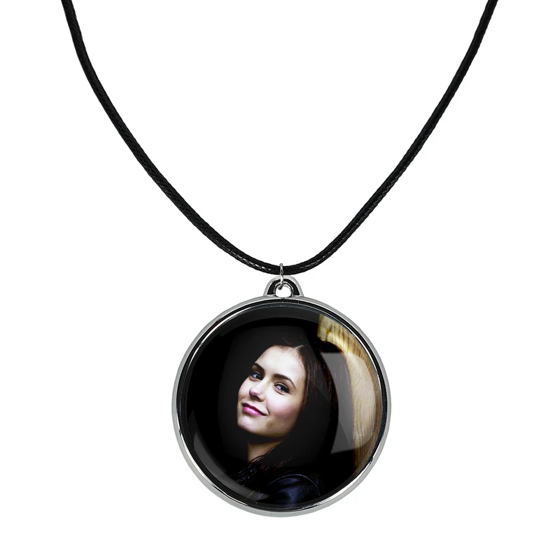 گردنبند خندالو مدل دیمون و استفان سالواتوره خاطرات یک خون آشام The Vampire Diaries کد 2027420281