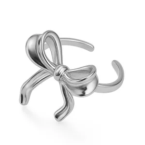 انگشتر زنانه مدل پاپیون دفرمه