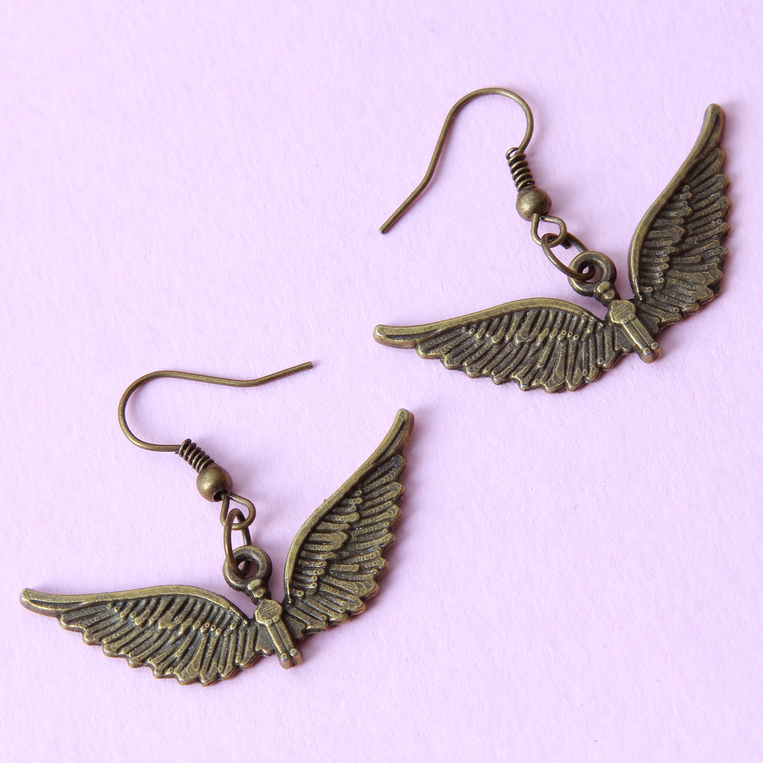 گوشواره دخترانه مدل فلزی فانتزی کد GZN_046 گوشواره دخترانه مدل فلزی فانتزی کد GZN_046