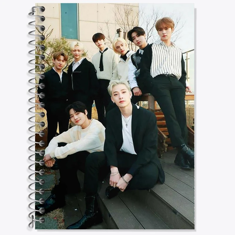 دفتر زبان 50 برگ خندالو مدل سه خط طرح گروه استری کیدز Stary Kids کد 16945