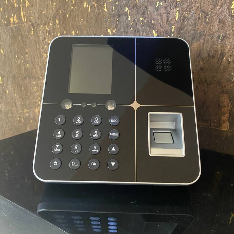 دستگاه حضور و غیاب مدل Kamatec KA18 Plus wifi