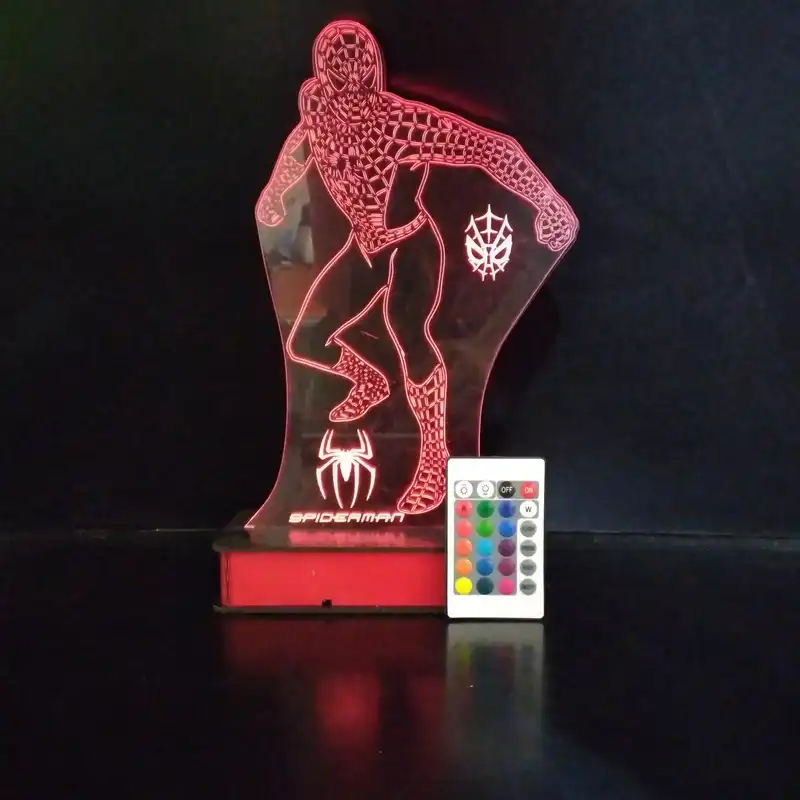 چراغ رومیزی مدل مرد عنکبوتی