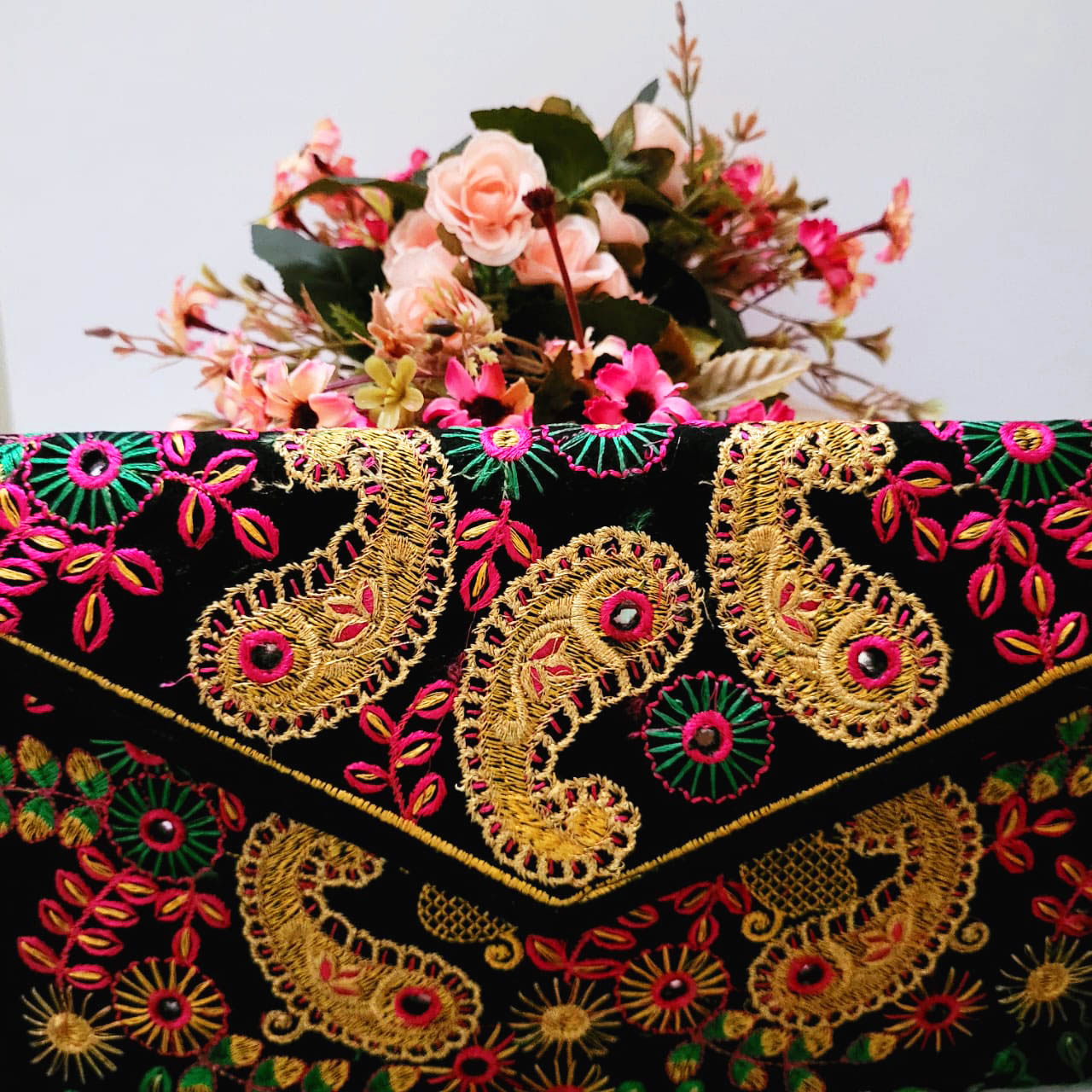 کیف دستی دست دوز زنانه نیک ثمر مدل سوزن دوزی