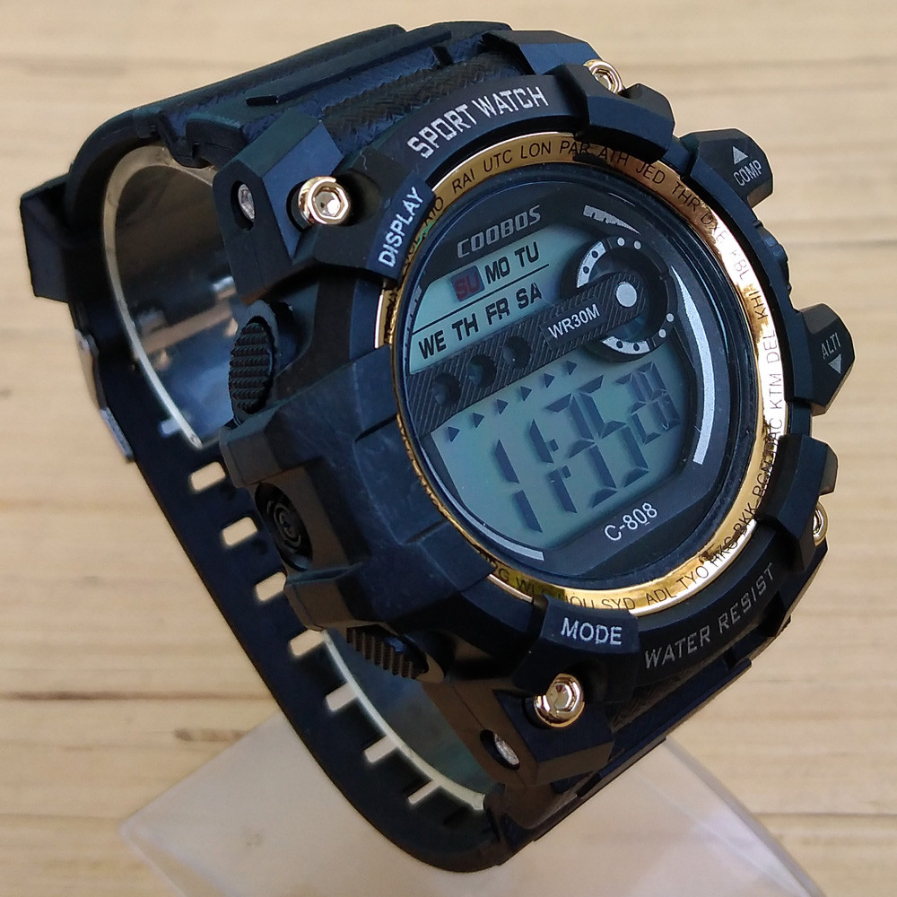 ساعت مچی دیجیتال مدل اسپرت کد 300