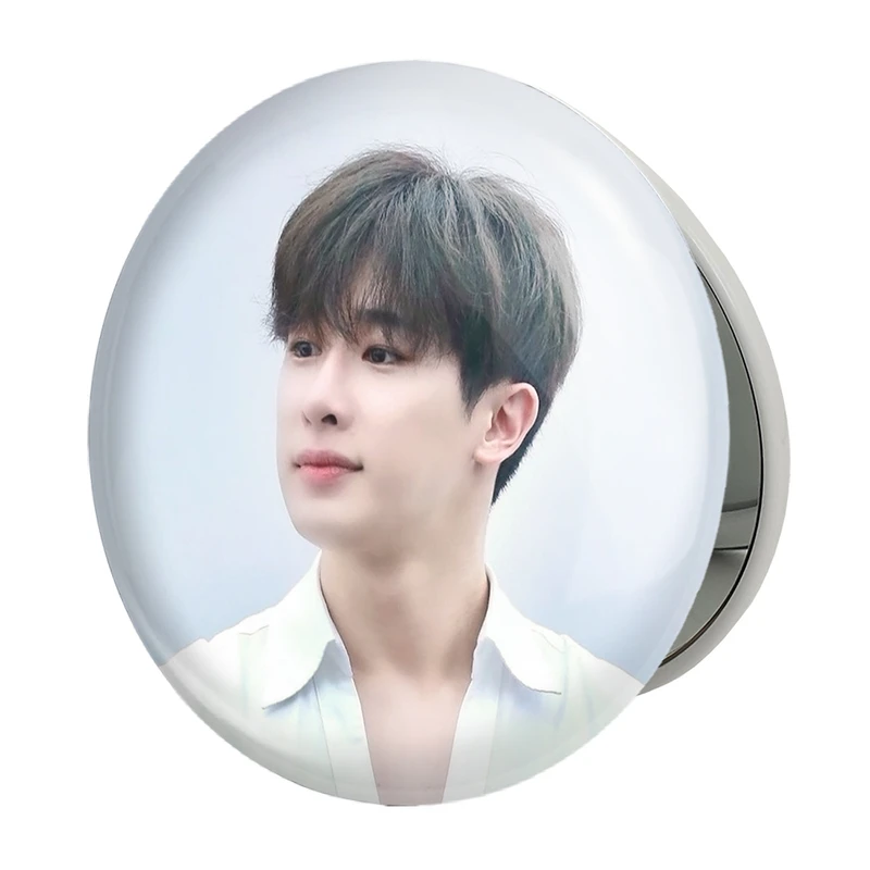 آینه جیبی خندالو طرح ونهو گروه مانستا اکس Monsta X مدل تاشو کد 21186 