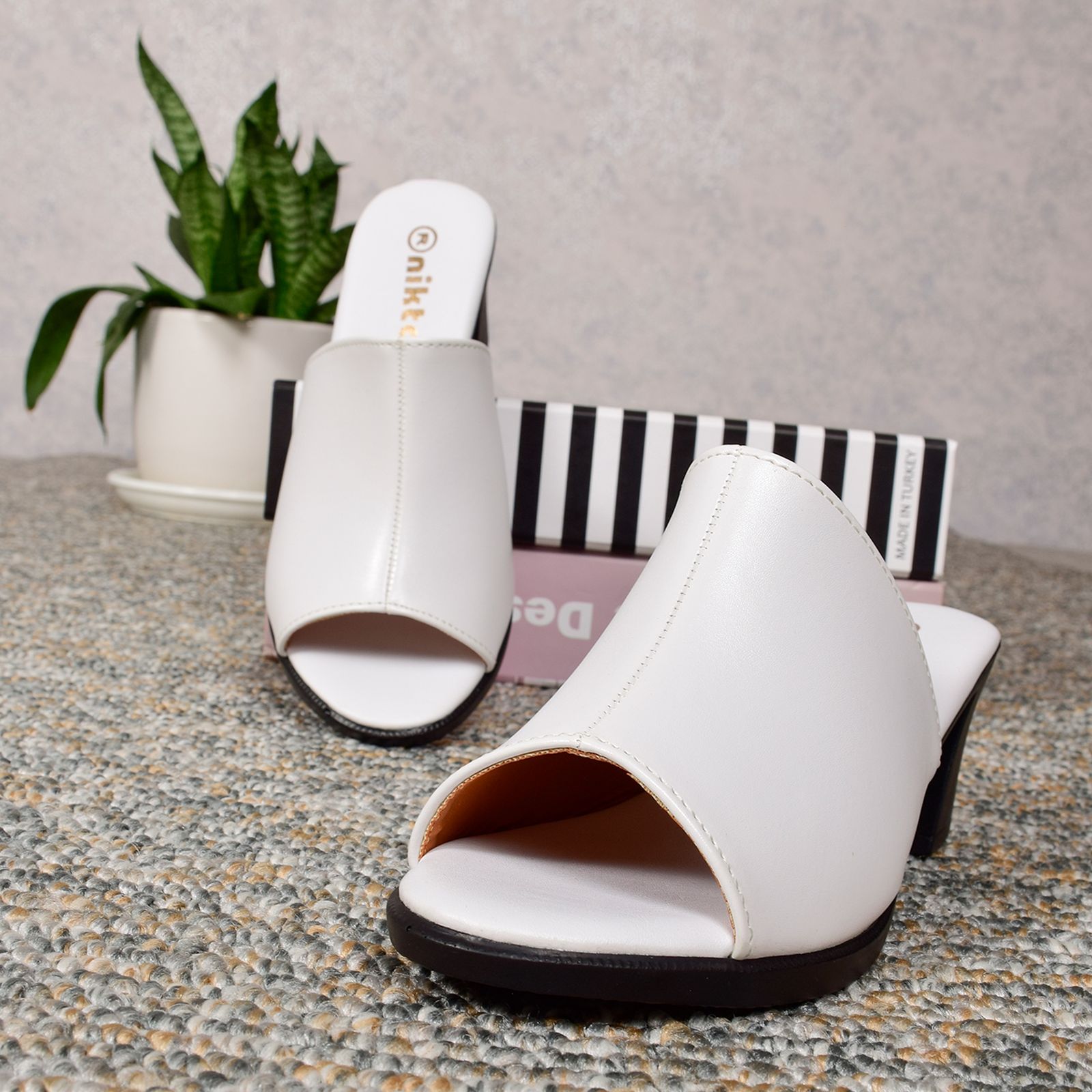 صندل زنانه نیکتا مدل BK.WH.2334 -  - 28