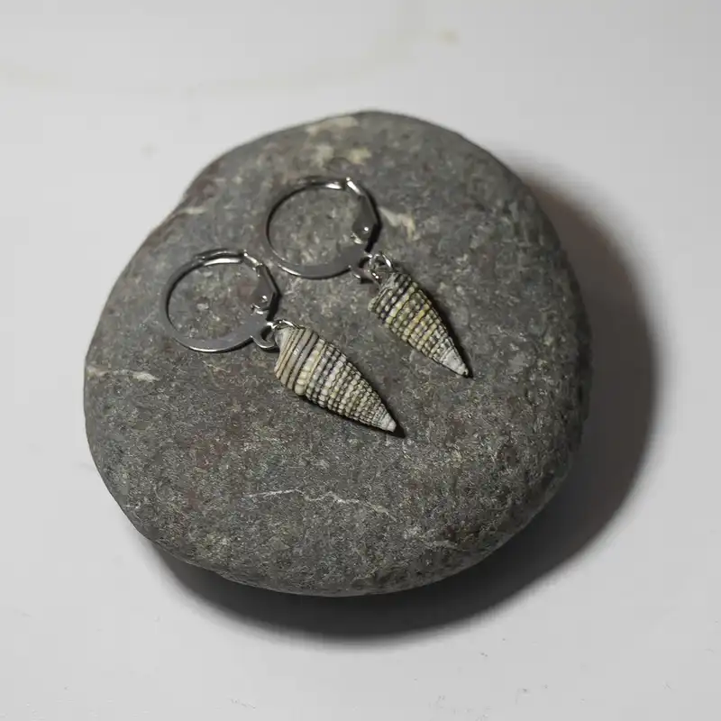 گوشواره زنانه مدل صدفی کد SJ-003