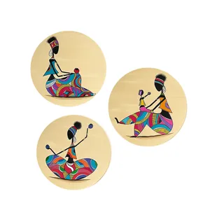 بشقاب دیوارکوب سفالی طرح قبیله کد D501 مجموعه 3 عددی