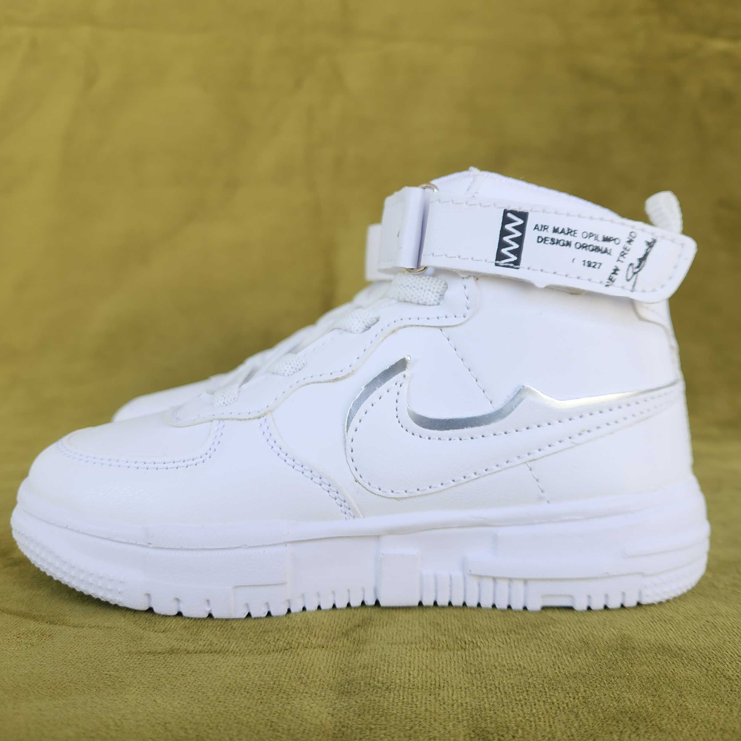 کفش مخصوص پیاده روی مدل NQ-AiJoQ WhiQ-102013