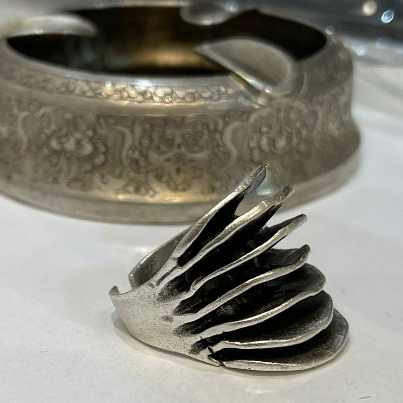 انگشتر زنانه مدل بیزمارک کد LA-12