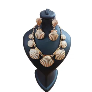 نیم ست زنانه آی ام مدل صدف