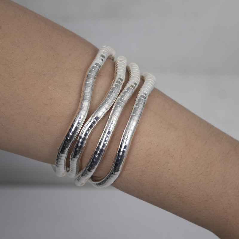 دستبند زنانه مدل آریا طرح مار کد 01