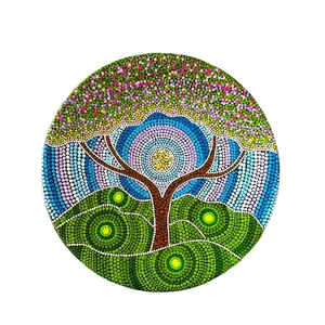 بشقاب دیوارکوب سفالی طرح نقطه کوبی کد 440