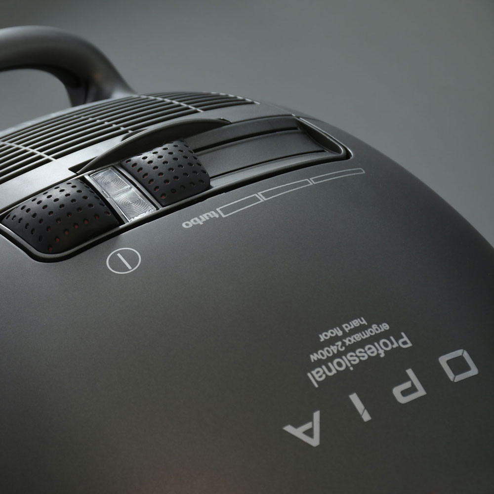 جاروبرقی اوپیا مدل VC-300