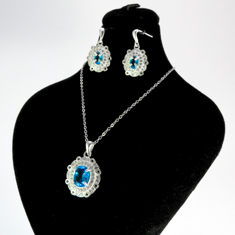 نیم ست نقره زنانه کد AV137