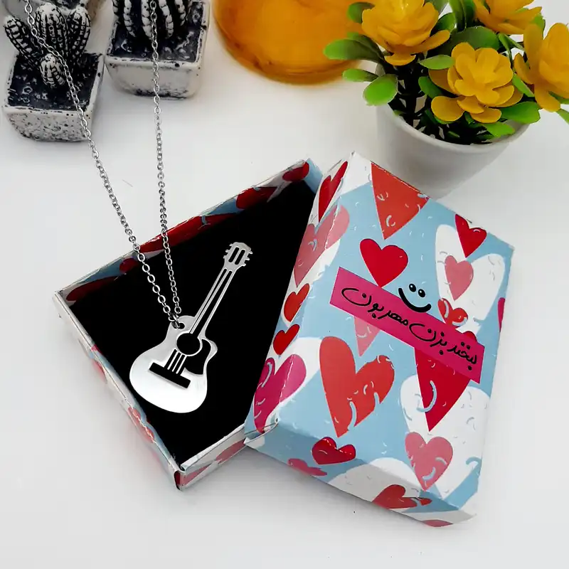 گردنبند مدل ساز گیتار کد c11