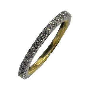 انگشتر نقره زنانه مدل لوکس با نگین اتریشی