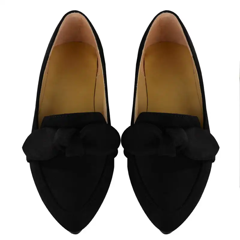 کفش زنانه مدل 159013002 پنجه باریک رنگ مشکی